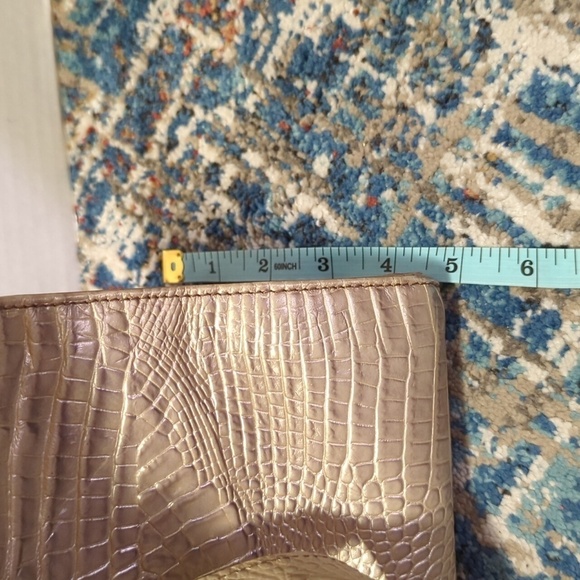 Brahmin Pyrite Silver Champagne Gold Croc Embossed Genuine Leather Shoulder Bag - Picture 6 of 14